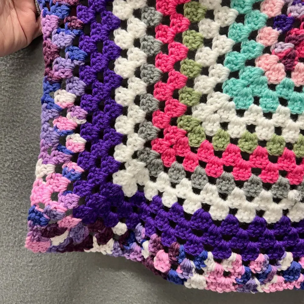 UNISEX Baby Blanket Handmade‎ Classic Retro Look Afghan NWOT STYLE #3421